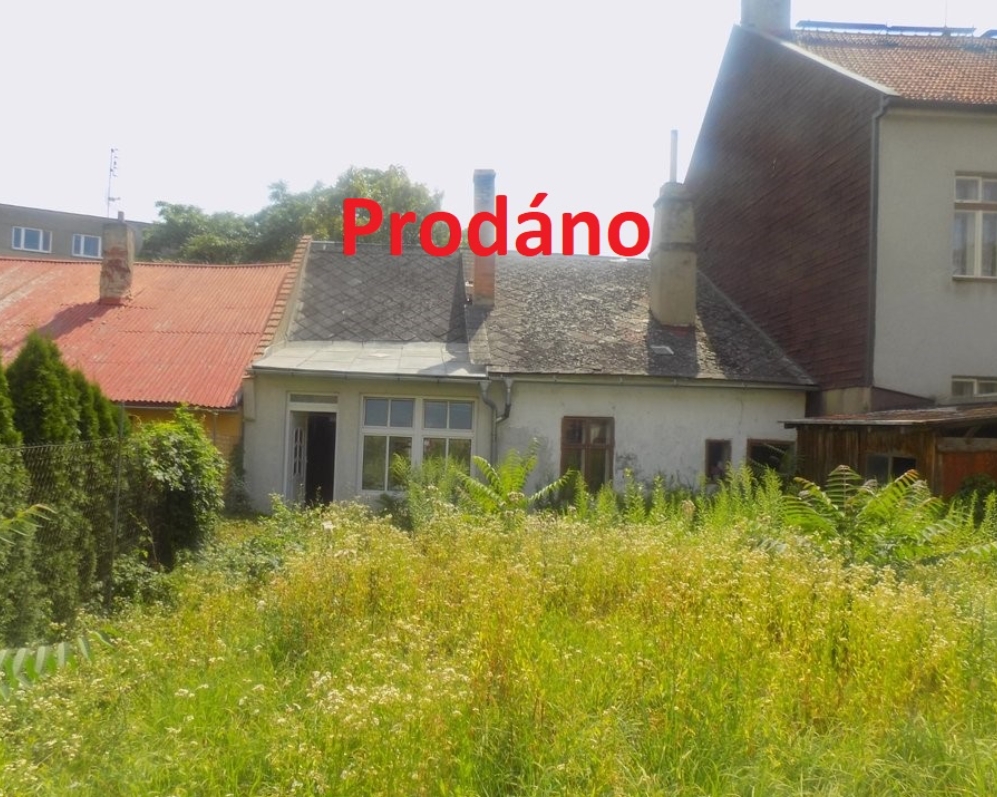 RODINNÝ DŮM  - Prostějov 3+1  a zahrada  998m2